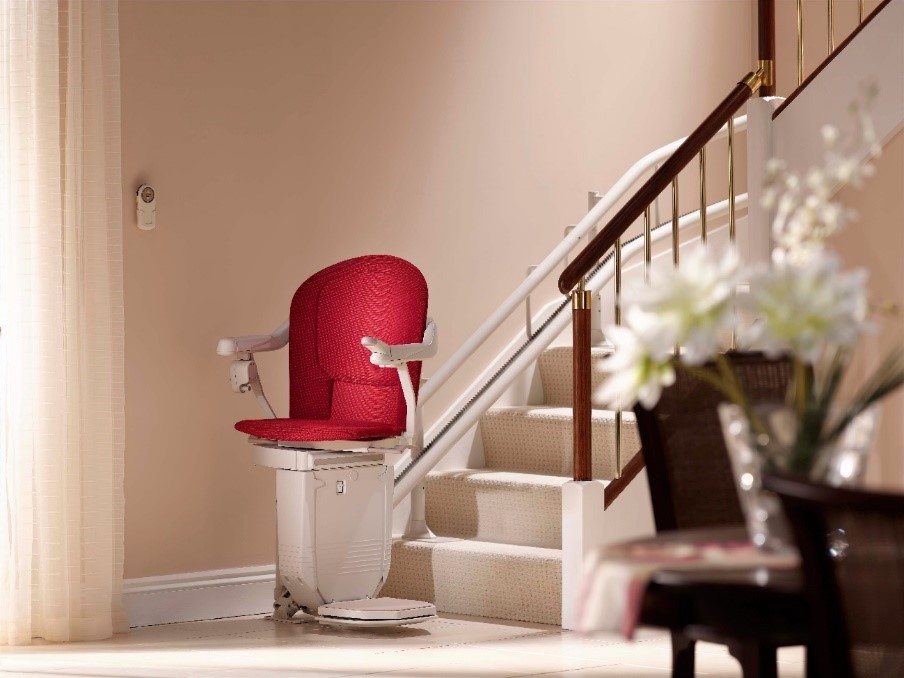 Stannah, at the forefront of stairlifts with over 40 years of experience.